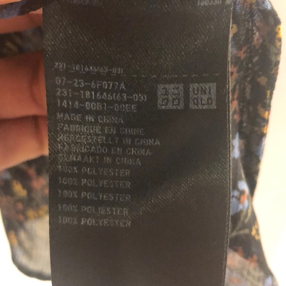 🎉UNIQLO/Black Patterned/Size: Small🎉 - Picture 6 of 6